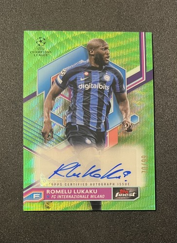 Romelu Lukaku 2022 Panini Finest Green Wave Neon Refractor /99