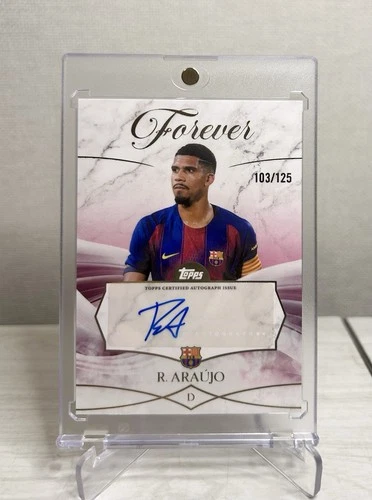 Ronald Araújo 2025 Topps Barcelona Forever Burgundy /125