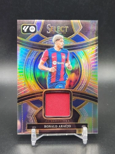 Ronald Araújo 2023 Panini Select Prizm Silver