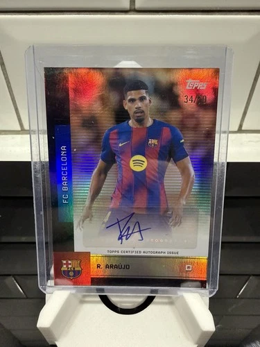 Ronald Araujo 2025 Topps FC Barcelona 25/26 /50