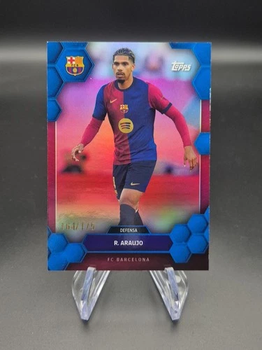 Ronald Araujo 2024 Topps FC Barcelona Fan Set Parallel /175