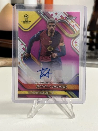 Ronald Araujo 2024 Topps Finest /75