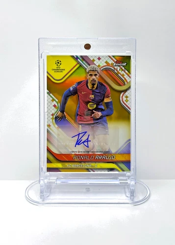 Ronald Araujo 2024 Topps Finest Gold /50