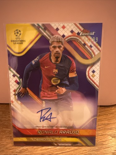 Ronald Araujo 2024 Topps Finest UEFA Purple Refractor /299