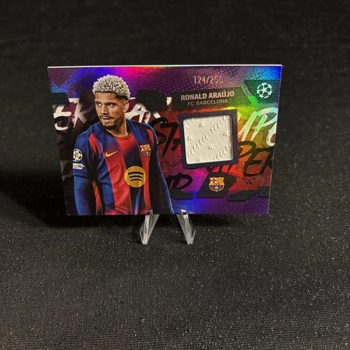 Ronald Araujo 2025 Topps Flagship /250