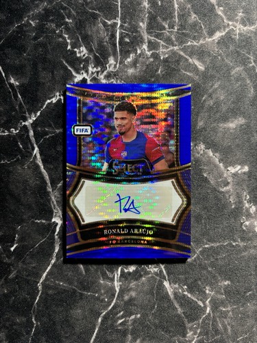 Ronald Araujo 2024 Panini Select Blue Pulsar Prizm