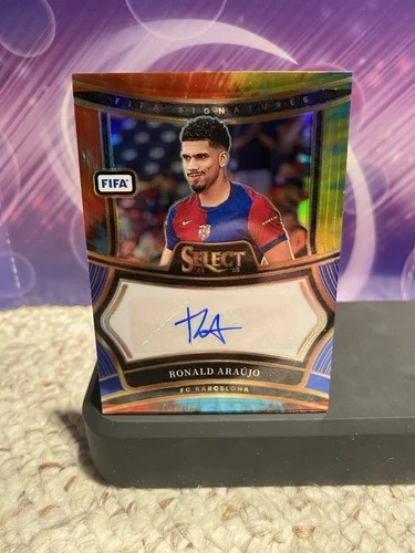 Ronald Araujo 2024 Panini Select FIFA Tie-Dye Prizm /25