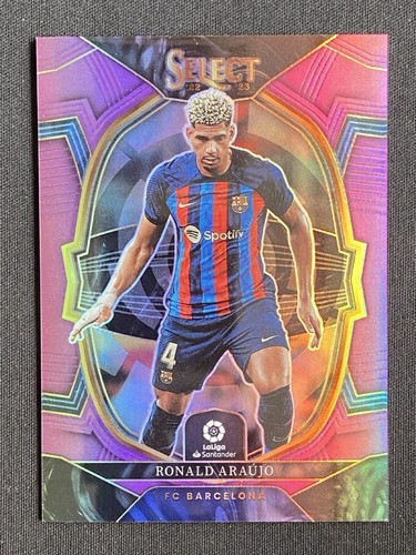 Ronald Araujo 2023 Panini Select Terraza Púrpura Prizm 69/75