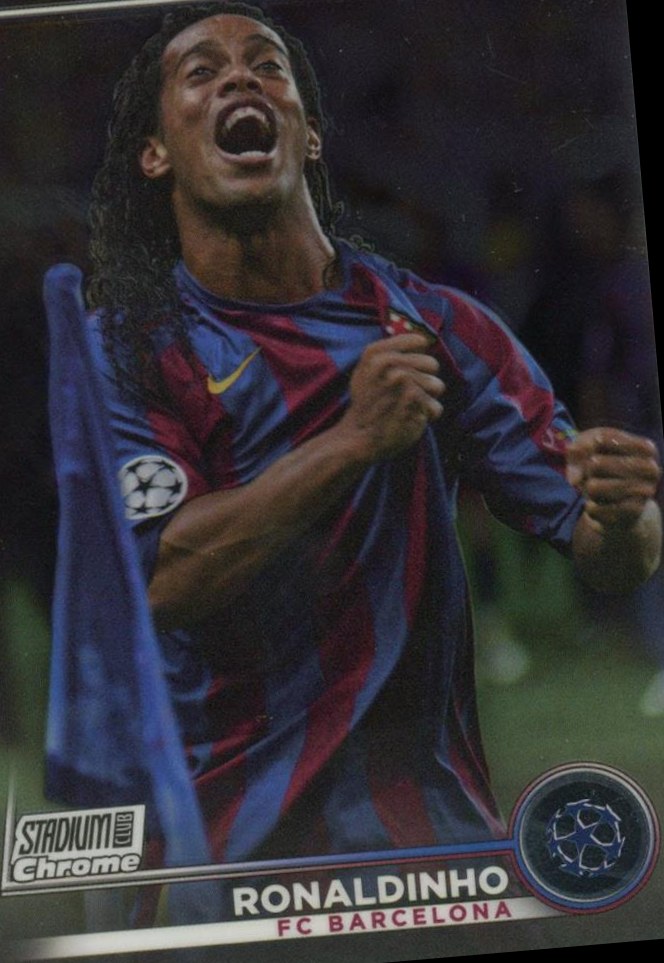 Ronaldinho 2022 Topps Stadium Club Chrome UEFA 10