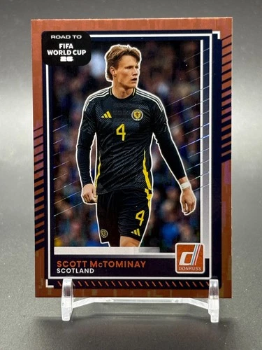 Scott McTominay 2025 Panini Donruss Bronce #132
