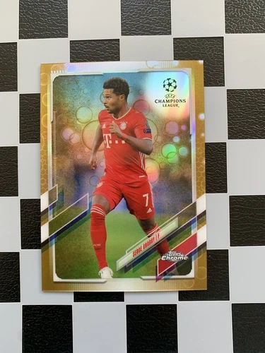 Serge Gnabry 2020 Topps Chrome Gold Bubbles