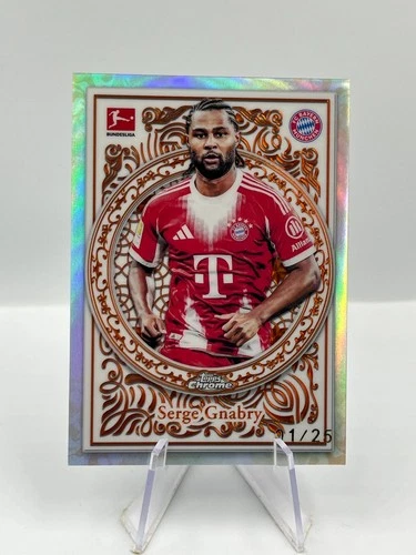 Serge Gnabry 2025 Topps Cromo Bundesliga 01/25