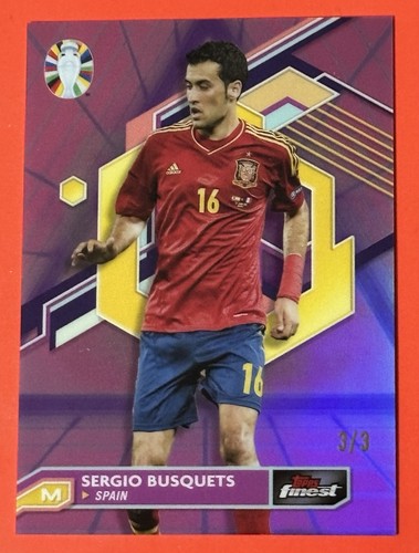 Sergio Busquets 2023 Topps Finest Vaporwave /3