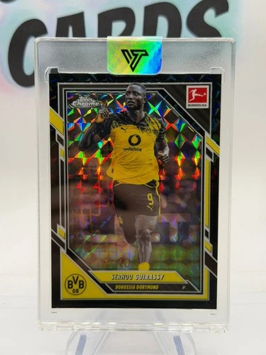 Serhou Guirassy 2025 Topps Bundesliga Chrome Black Geometry /10