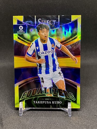 Takefusa Kubo 2022 Panini Select Gold Prizm /10