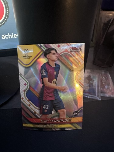 Toni Fernandez 2025 Topps Finest Refractor /123