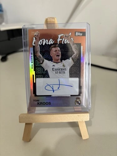 Toni Kroos 2025 Topps Real Madrid Team Set Orange /25