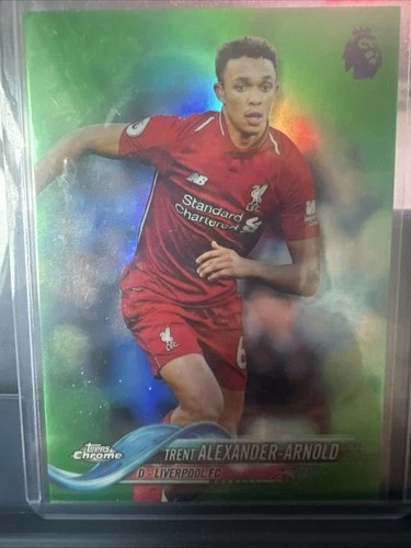 Trent Alexander-Arnold 2018 Topps Chrome Green Refractor /99