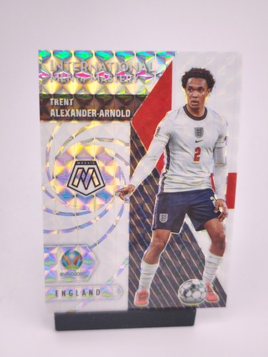 Trent Alexander-Arnold 2021 Panini Mosaic Silver