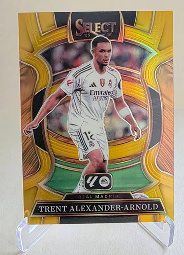 Trent Alexander-Arnold 2025 Panini Select Gold Prizm /10
