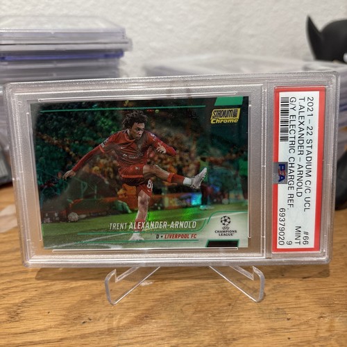 Trent Alexander-Arnold 2021 Topps Stadium Club Chromado #66