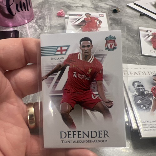 Trent Alexander-Arnold 2025 Futera Unique /09