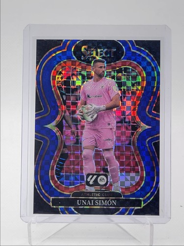 Unai Simón 2025 Panini Select Blue Prizm
