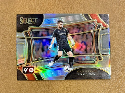 Unai Simón 2023 Panini Select Field Level Prizm