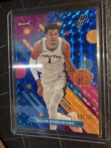 Victor Wembanyama 2025 Topps Finest Blue Geometric /75
