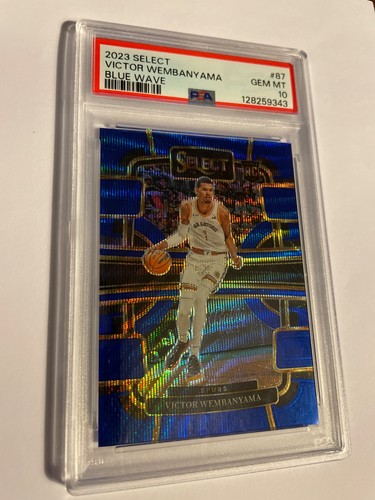 Victor Wembanyama 2023 Panini Select Blue Wave /75