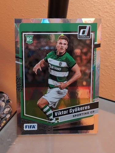 Viktor Gyokeres 2023 Panini Donruss Cubic Prizm