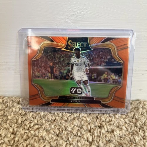 Vini Jr. 2025 Panini Select Orange Prizm 49/75