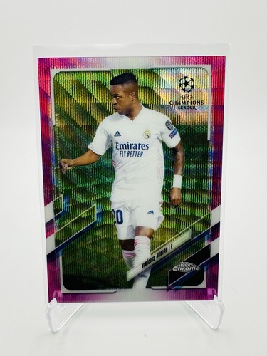 Vinicius Junior 2021 Topps Chrome UEFA Champions League Pink X-Fractor