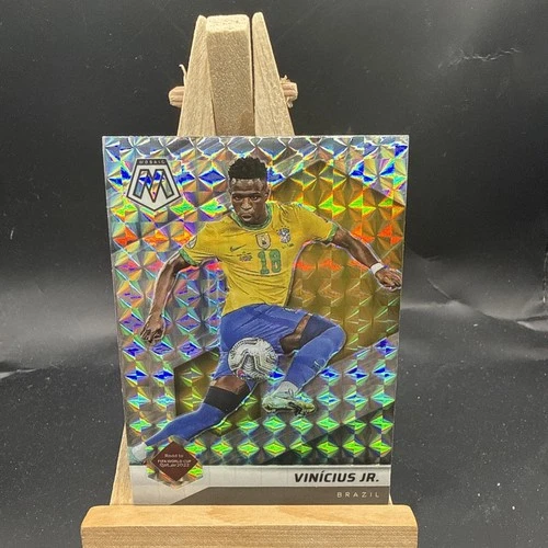 Vinicius Junior 2021 Panini Mosaico Silver Prizm