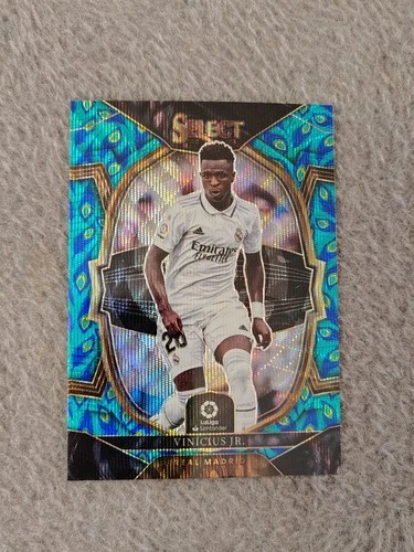 Vinicius Junior 2022 Panini Select La Liga Peacock Prizm