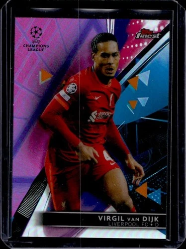Virgil van Dijk 2021 Topps Finest Purple/Pink Vaporwave Refractor /125