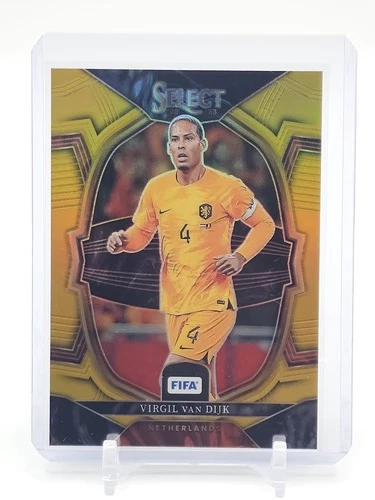 Virgil van Dijk 2022 Panini Select Gold Prizm /10