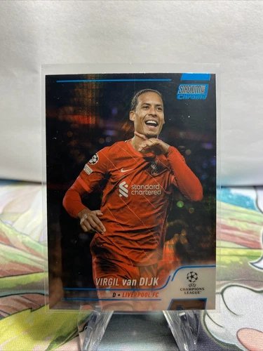 Virgil van Dijk 2022 Topps Stadium Club Blue Prizm
