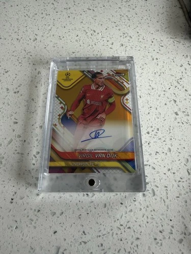 Virgil van Dijk 2024 Topps UCC Chrome /50