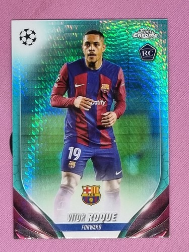 Vitor Roque 2023 Topps Chrome Aqua Prism Refractor