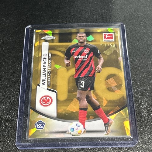 Willian Pacho 2024 Topps Bundesliga Chrome Sapphire /50