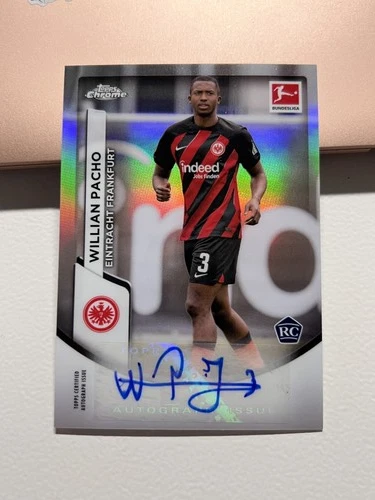 Willian Pacho 2023 Topps Chrome