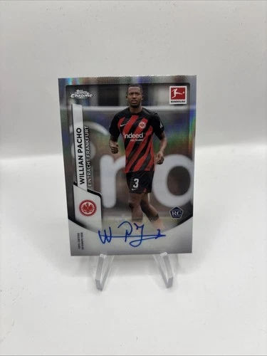 Willian Pacho 2024 Topps Chrome