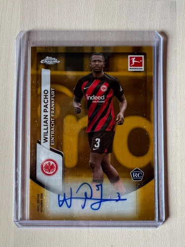 Willian Pacho 2023 Topps Chrome Gold /60