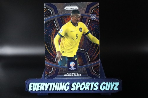 Willian Pacho 2024 Panini Prizm