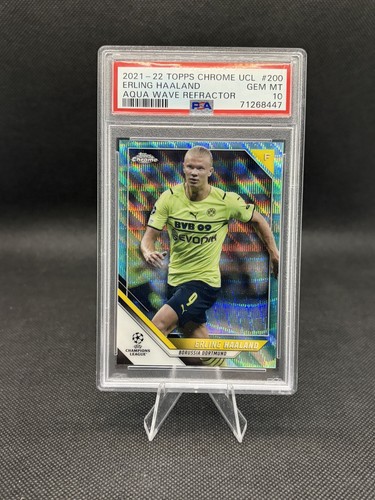 Erling Haaland Chrome Aqua Wave Refractor