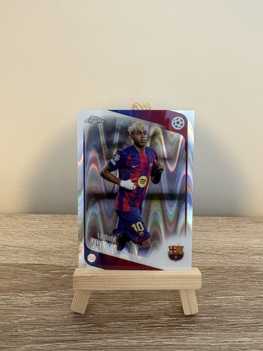 Lamine Yamal 2025 Topps Chrome UEFA Club Competitions Raywave #10