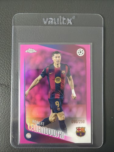 Robert Lewandowski 2025 Topps Chrome 25/26/250