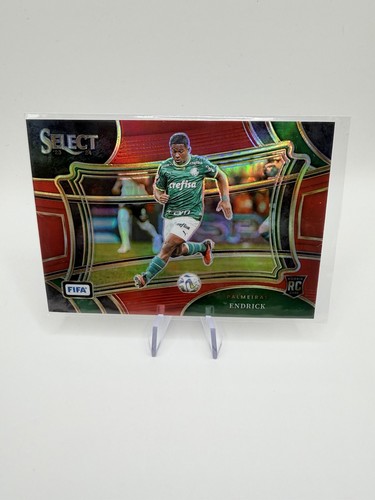 Endrick 2023 Panini Select FIFA Red Field Level Prizm