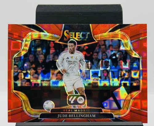 Jude Bellingham 2025 Panini Select Red Field Level Prizm #242